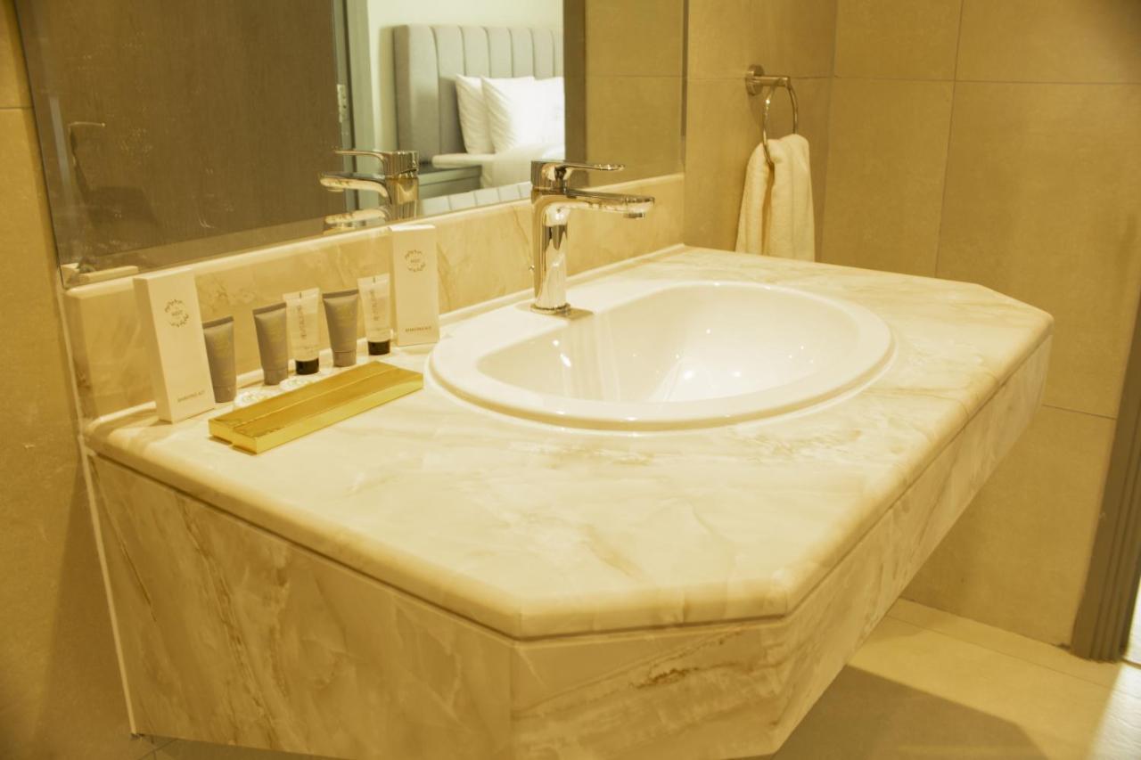 Infinity Tower Suites Wll Manáma Kültér fotó